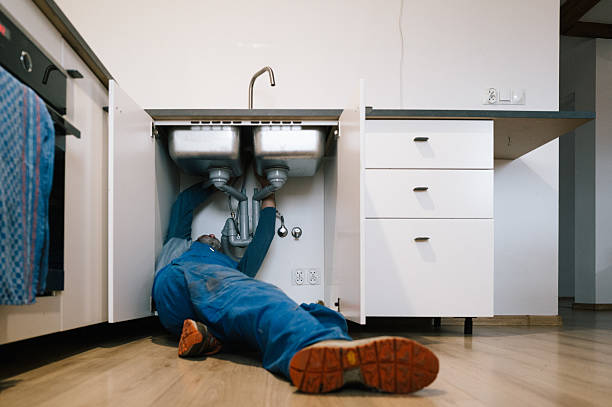 Professional Plumbing technician working in Brawley, CA
